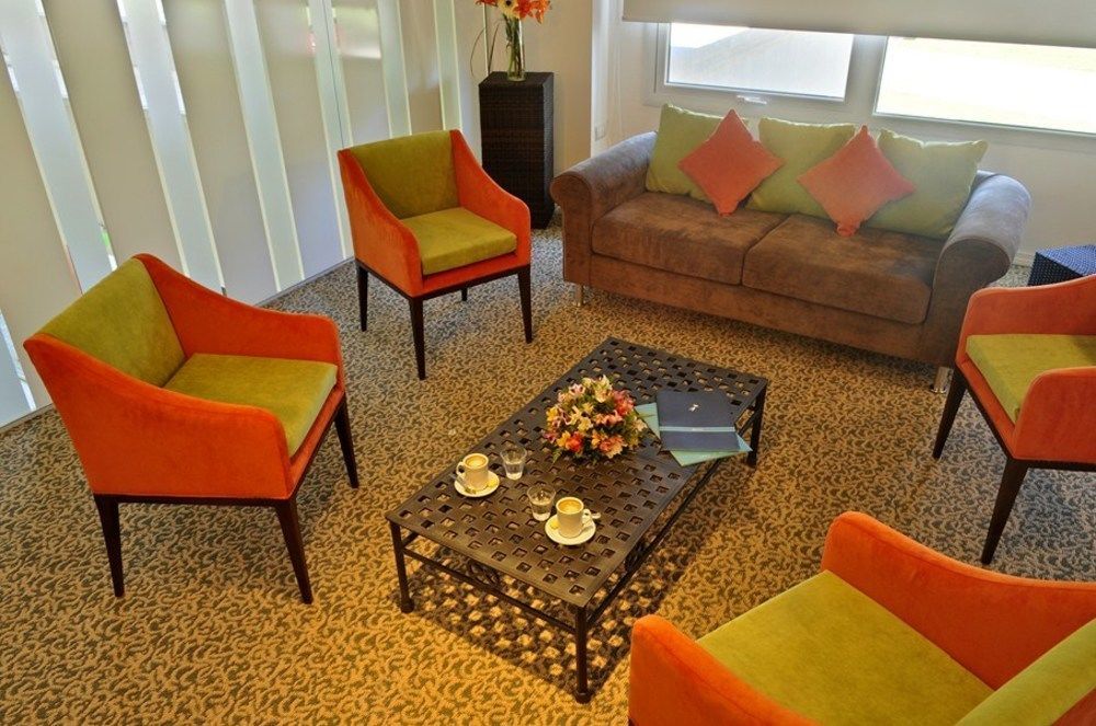 Howard Johnson Hotel Piedras Moras Almafuerte Eksteriør billede